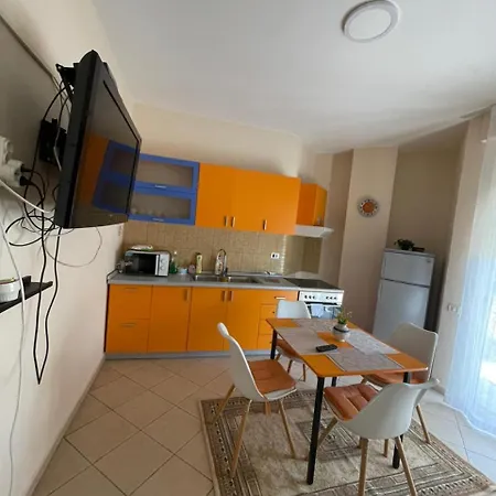 Appartement Golem Beach Apartment *