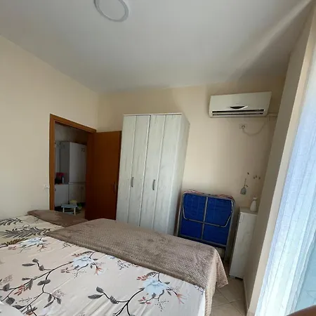 Golem Beach Apartment Appartement Golem (Tirana)